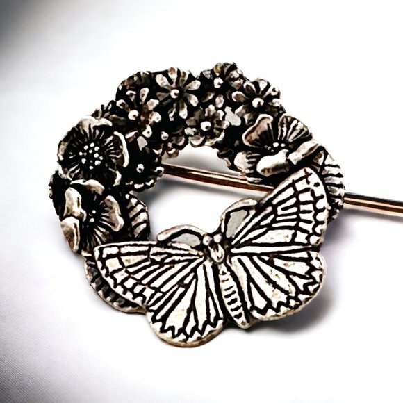 Vintage Silver Scenes Butterfly and Flowers Brooch/Pin - Made in Wales - Picture 7 of 13